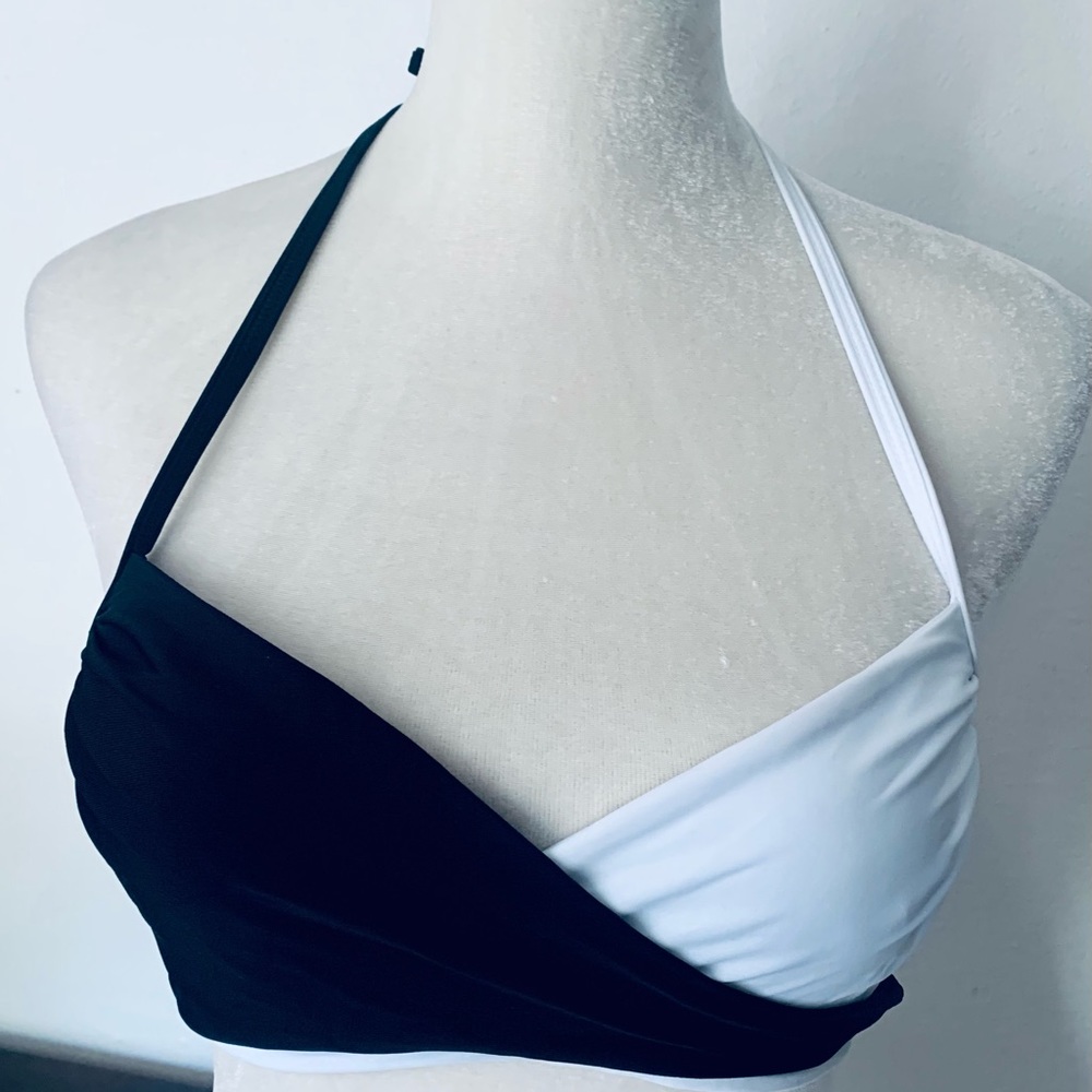3 piece VS Swimsuit - Picture 1 of 7